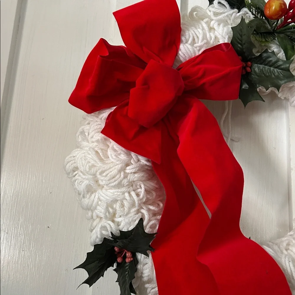 VTG MCM Yarn Christmas Holiday Wreath Fruit Poinsettia Pine Cones Cottagecore